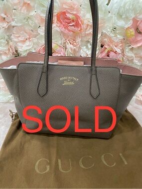 Gucci Swing Tote Bag